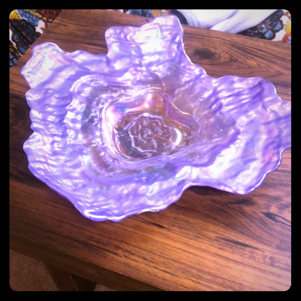 Glass decorative bowl